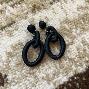 Elegant Black Loop Braided Earrings